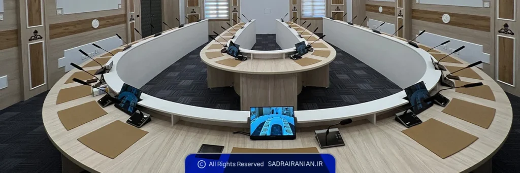 راه اندازی سالن کنفرانس